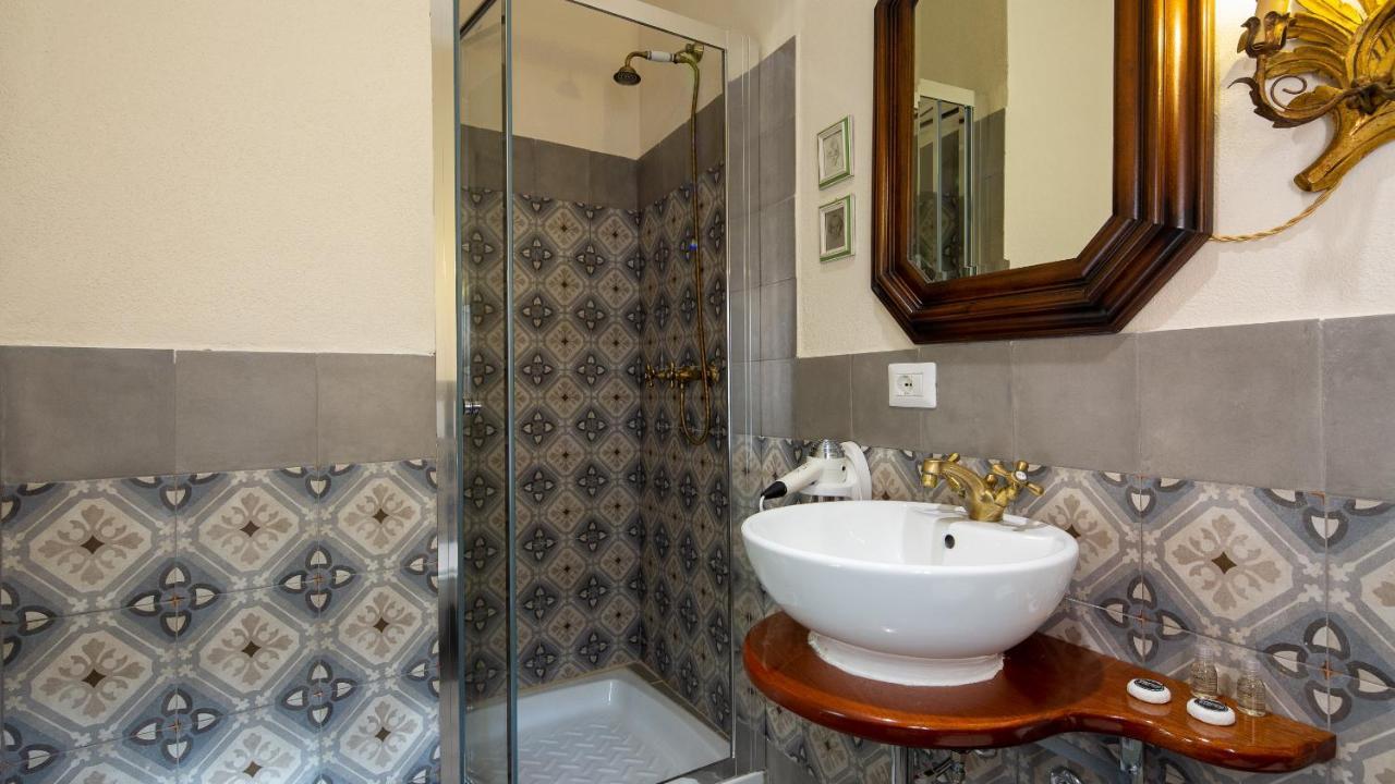 Casa Satta 1925 Hotel Olbia Kültér fotó