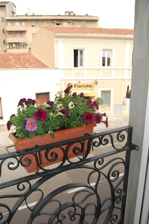 Casa Satta 1925 Hotel Olbia Kültér fotó