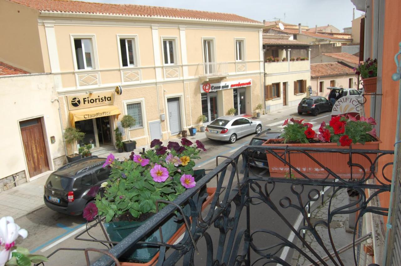Casa Satta 1925 Hotel Olbia Kültér fotó